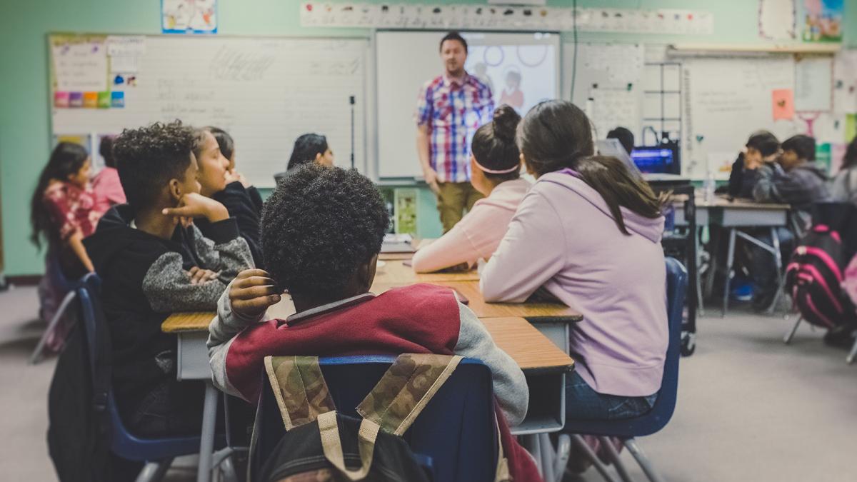A photo of a classroom